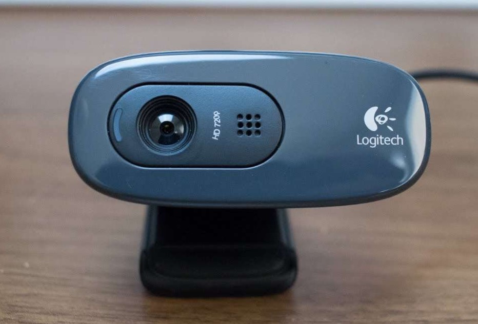 Webcam cao cấp Logitech C270 HD 720P